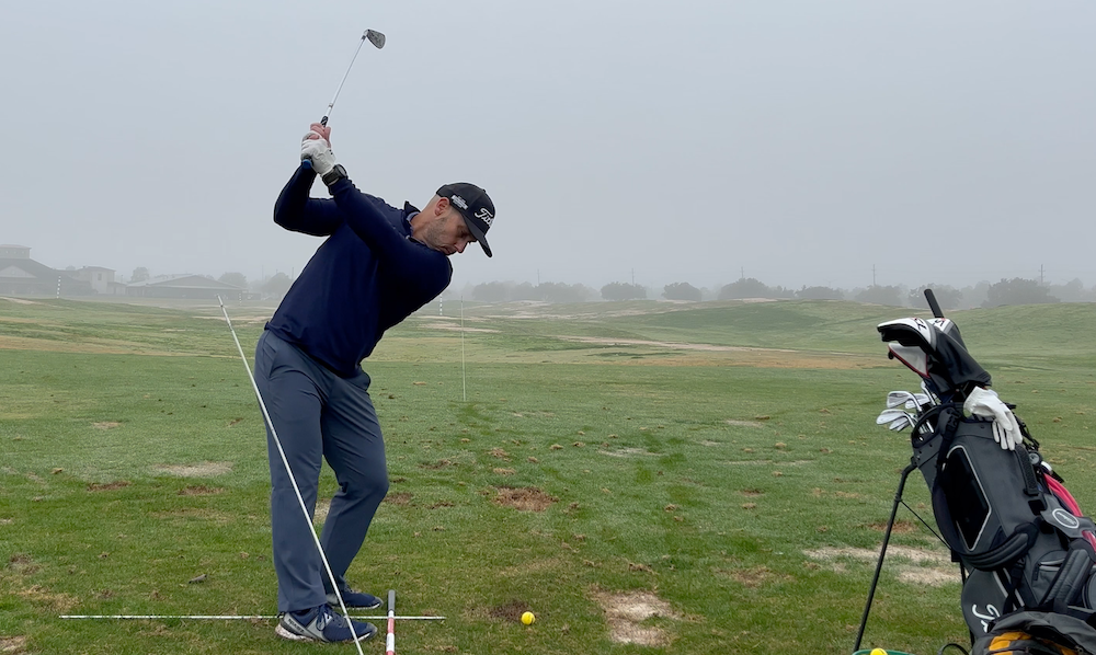 Golfer-Geeks-Iron-backswing
