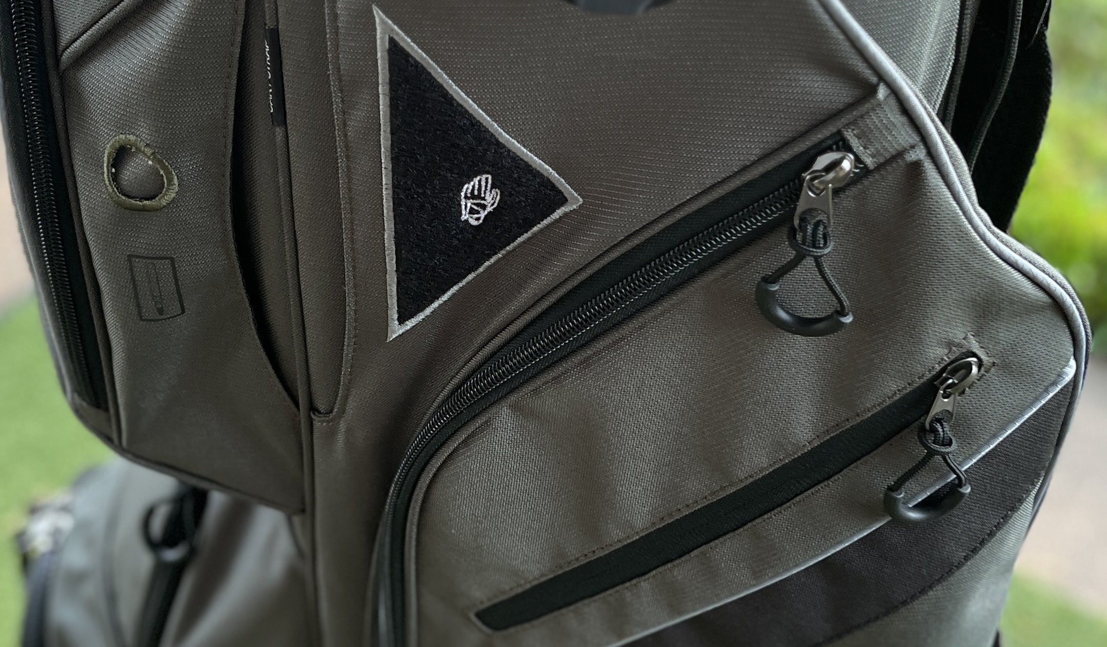 DG Lite lll Cart Golf Bag side pocket zippers