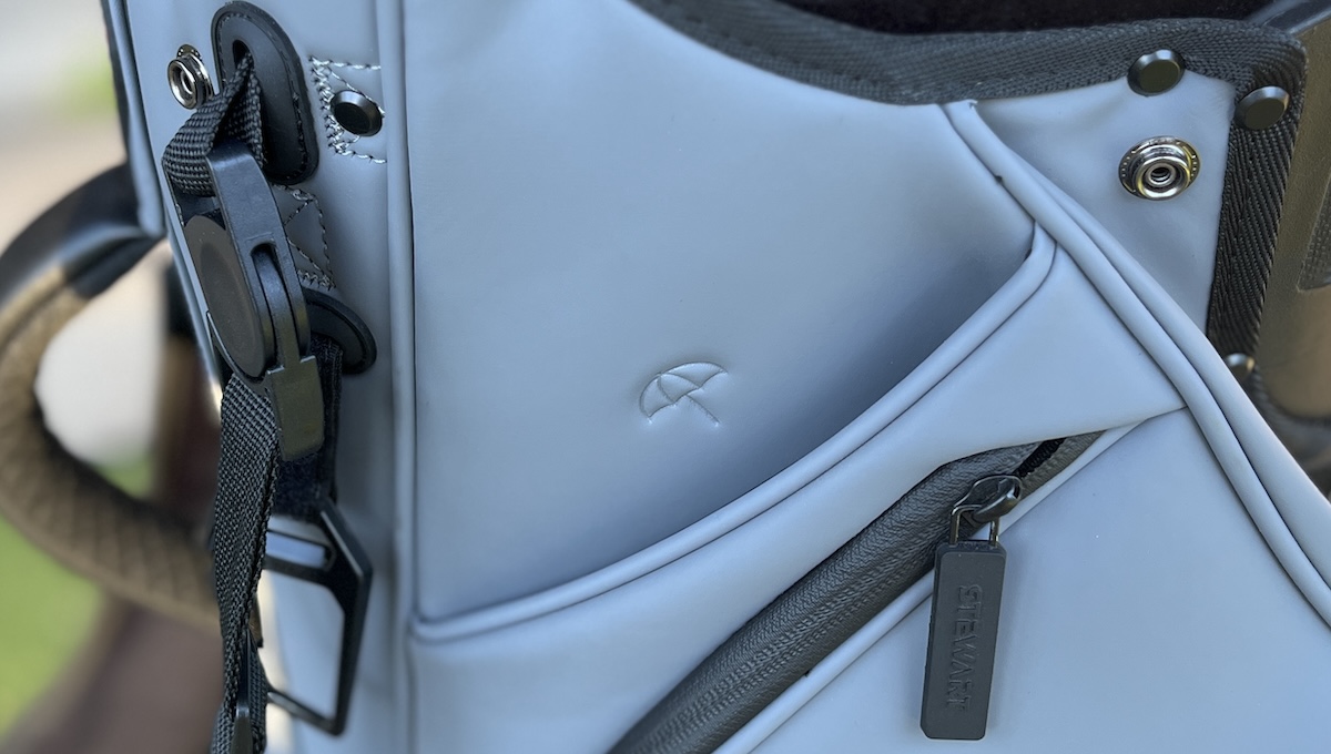 Stewart Golf Nexas Hybrid Stand Bag - Umbrella slot Stewart Golf Nexas Hybrid Stand Bag - Umbrella slot